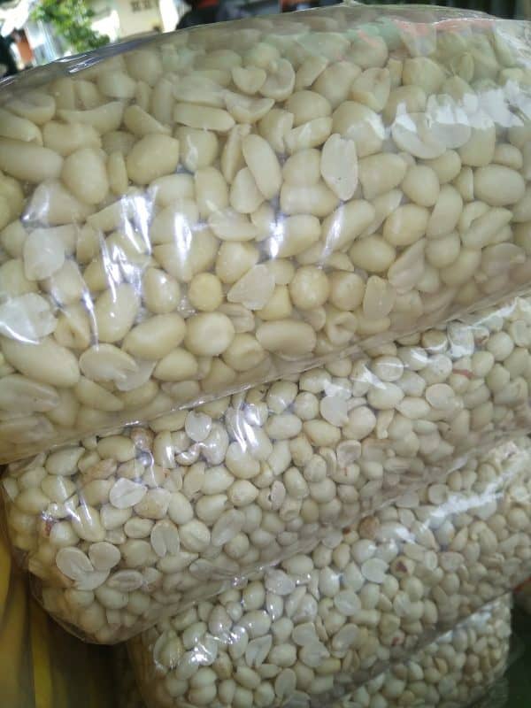 kacang kupas 1kg