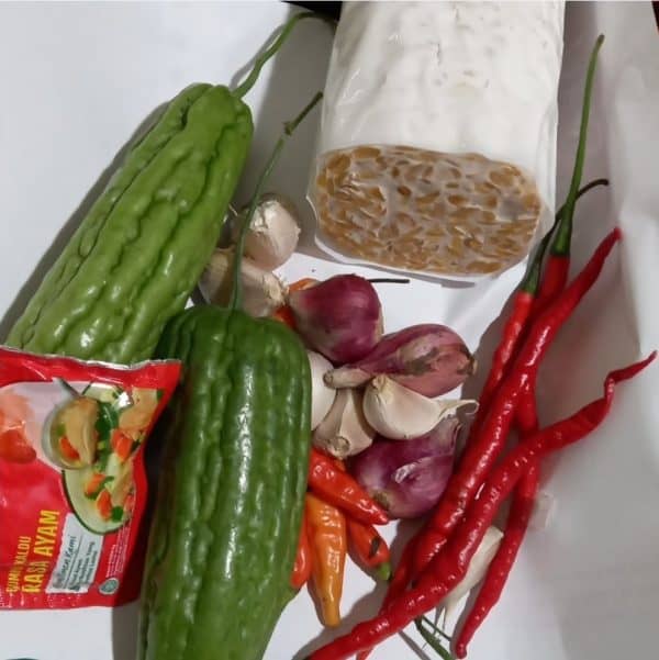 oseng tempe pare 1 paket